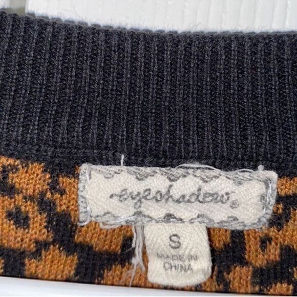 Eyeshadow Cheetah Print Sweater(Size Small) - Picture 4 of 6